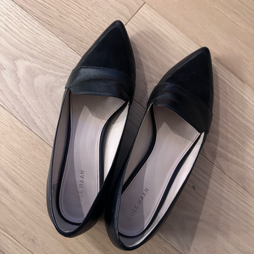 Cole Haan Black Pointed Flats leather and suede